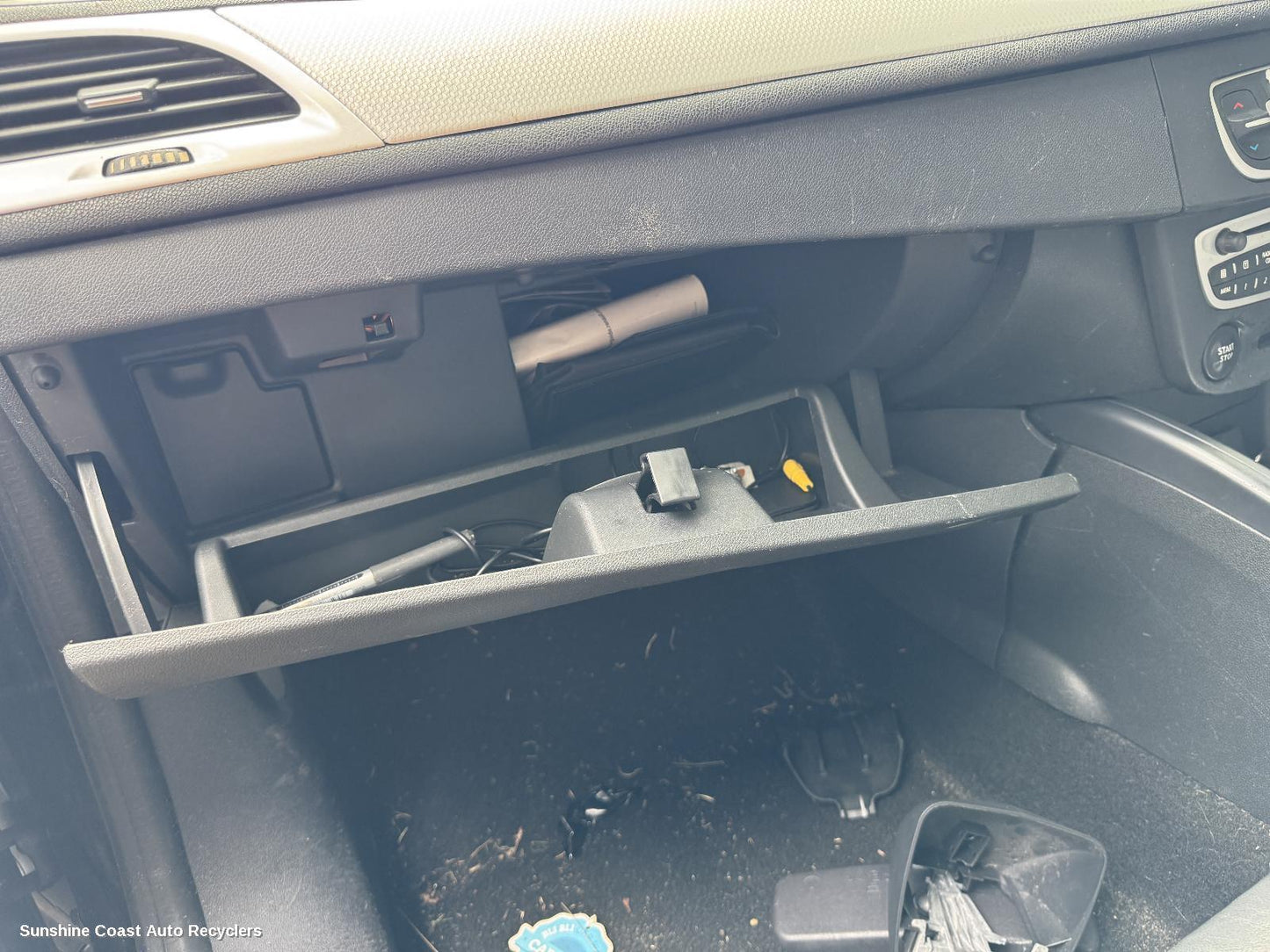 2011 Renault Megane Glove Box
