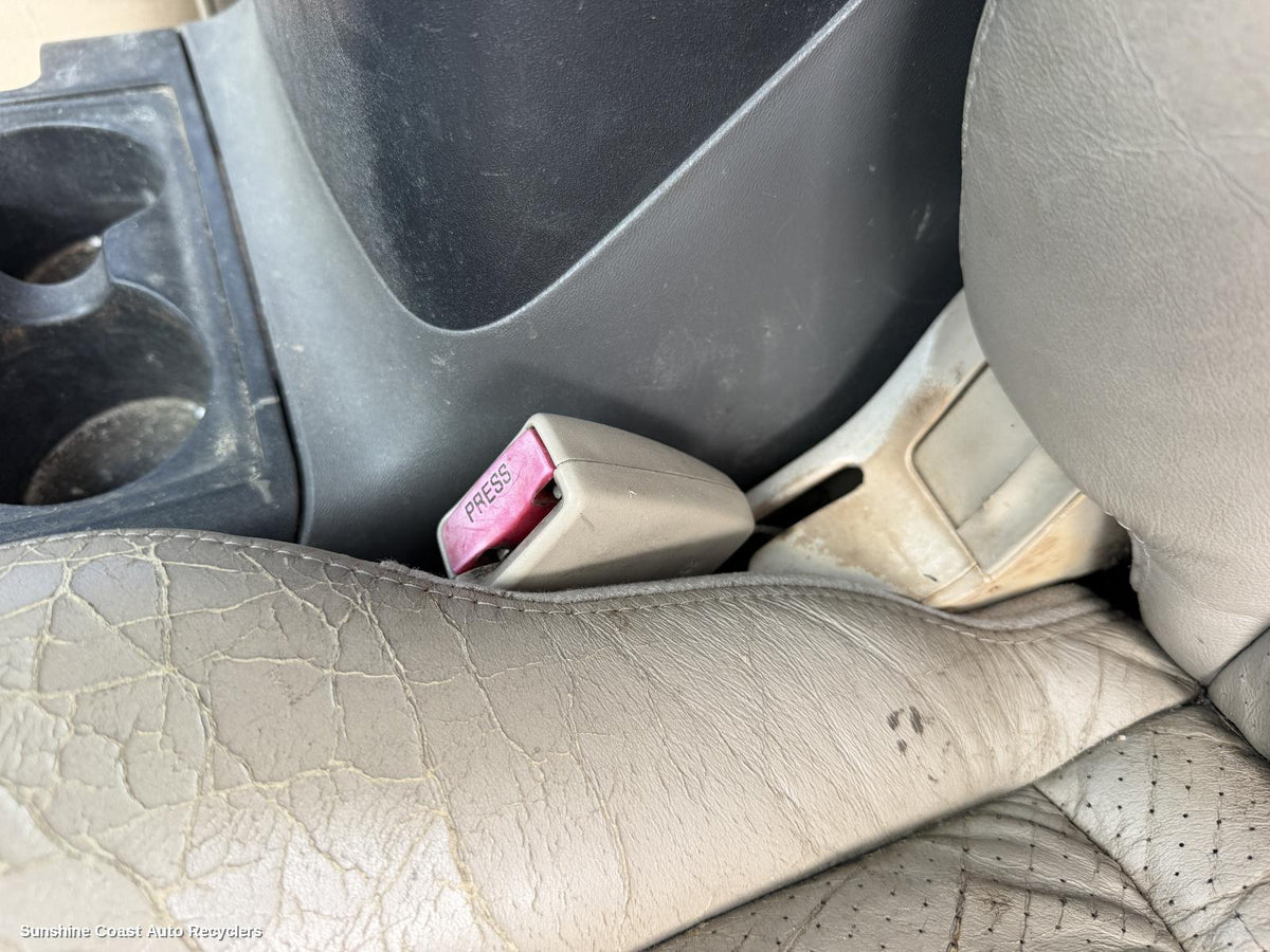 2000-2002 Mitsubishi Pajero Seatbelt Stalk