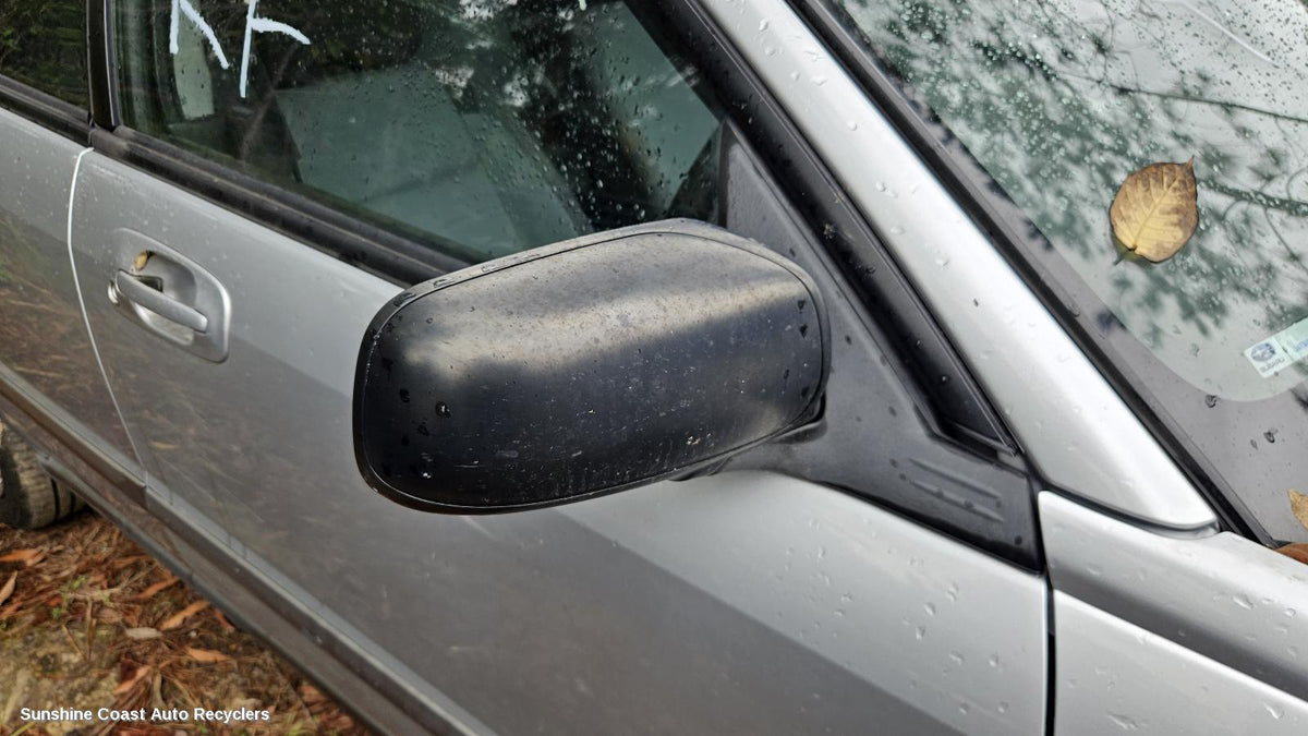 2002-2007 Subaru Impreza Right Door Mirror