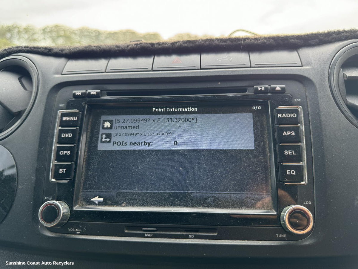 2010-2016 Volkswagen Amarok Radio Cd Dvd Sat Tv