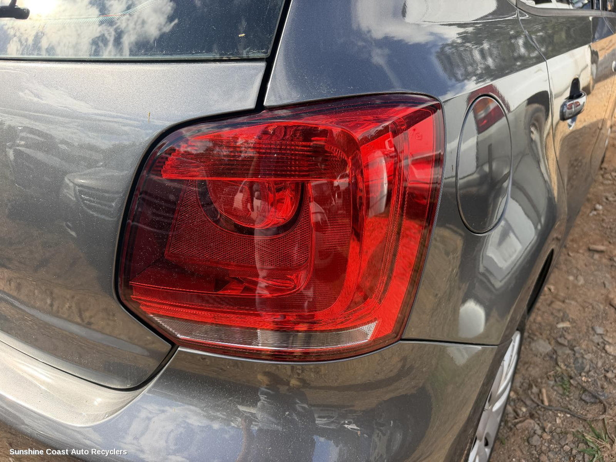 2010-2014 Volkswagen Polo Right Taillight