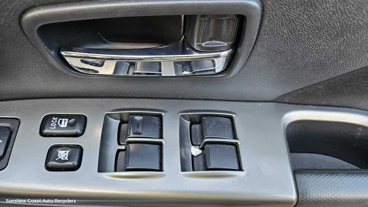 2010-2024 Mitsubishi Asx Door Handle