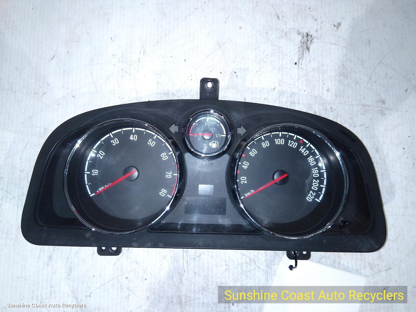 2014 Holden Captiva Instrument Cluster