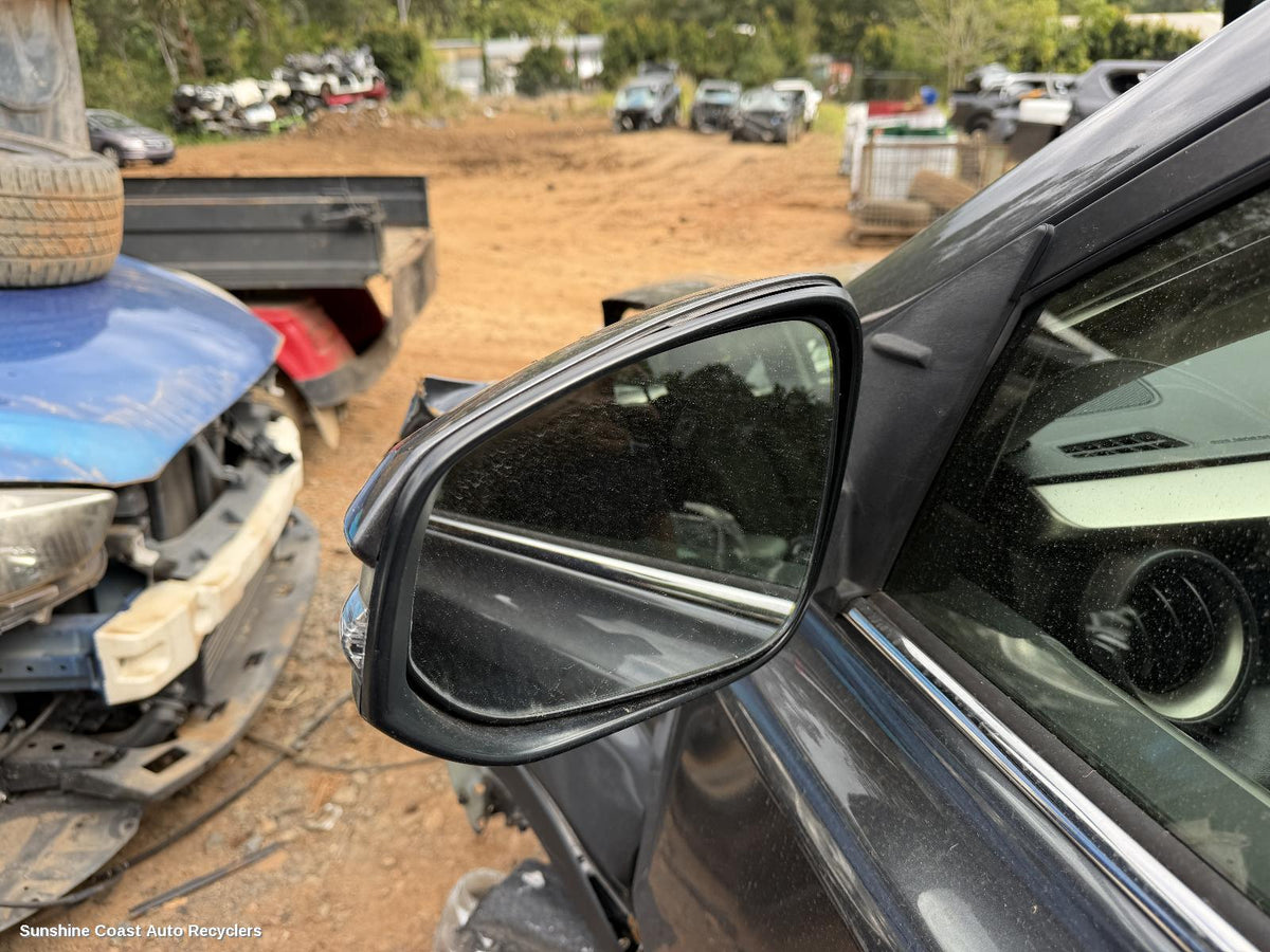2012-2018 Toyota Rav4 Left Door Mirror
