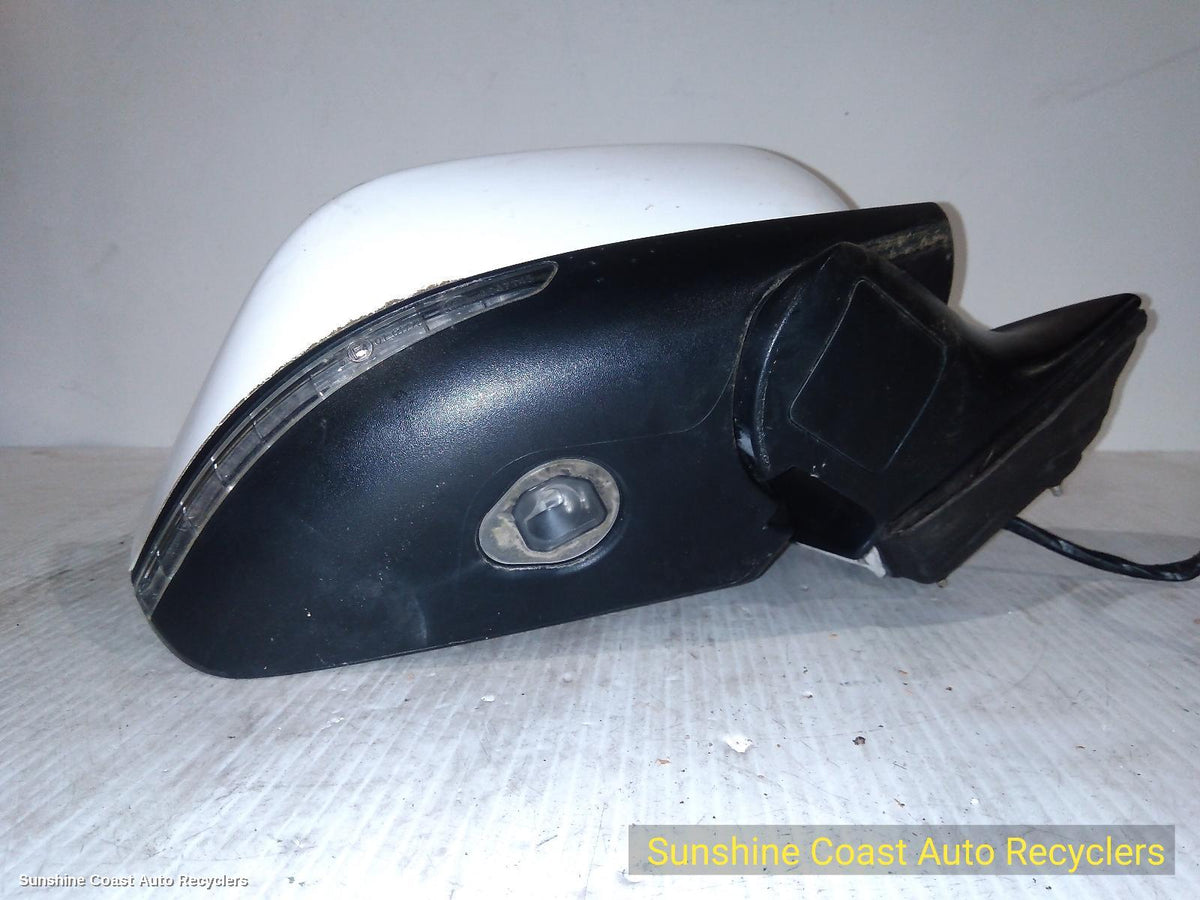 2014-2018 Jeep Cherokee Right Door Mirror