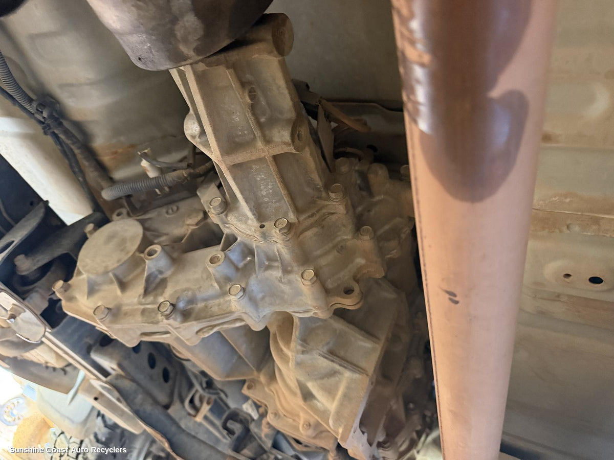 2009-2015 Mitsubishi Triton Transfer Case