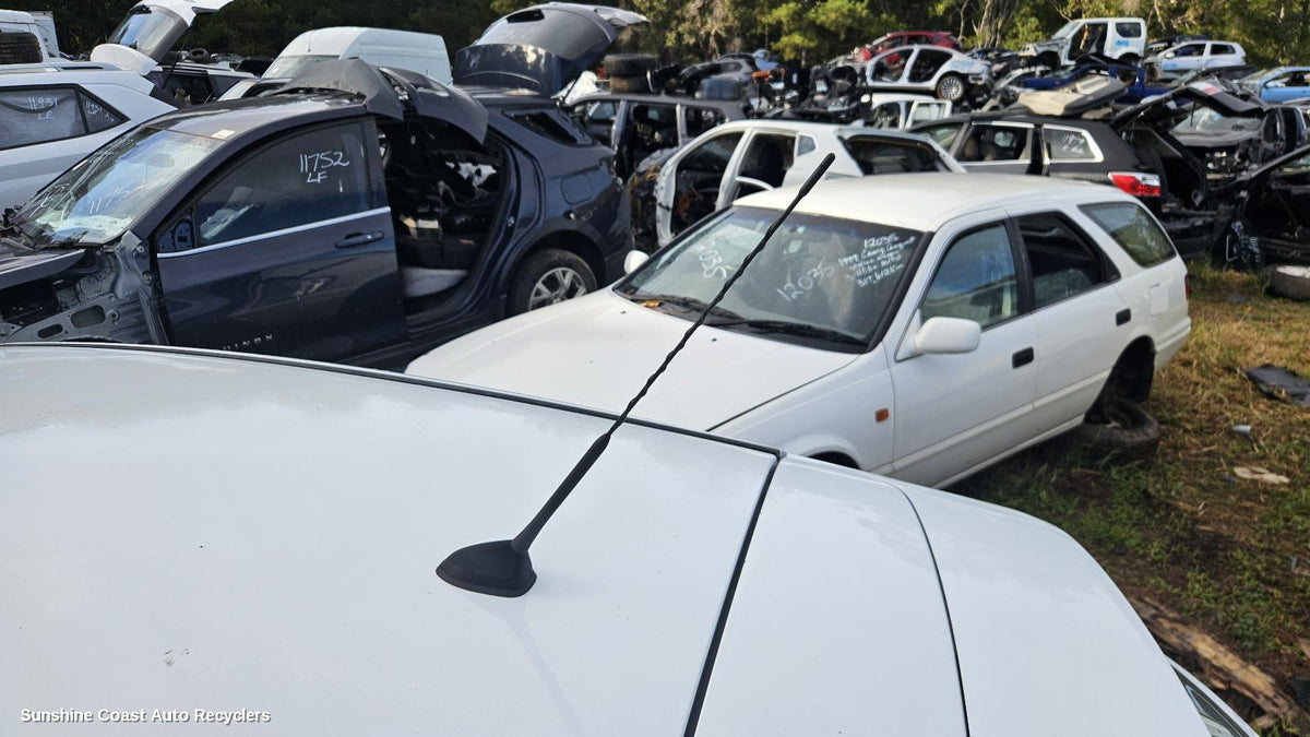 2011-2015 Ford Focus Antenna