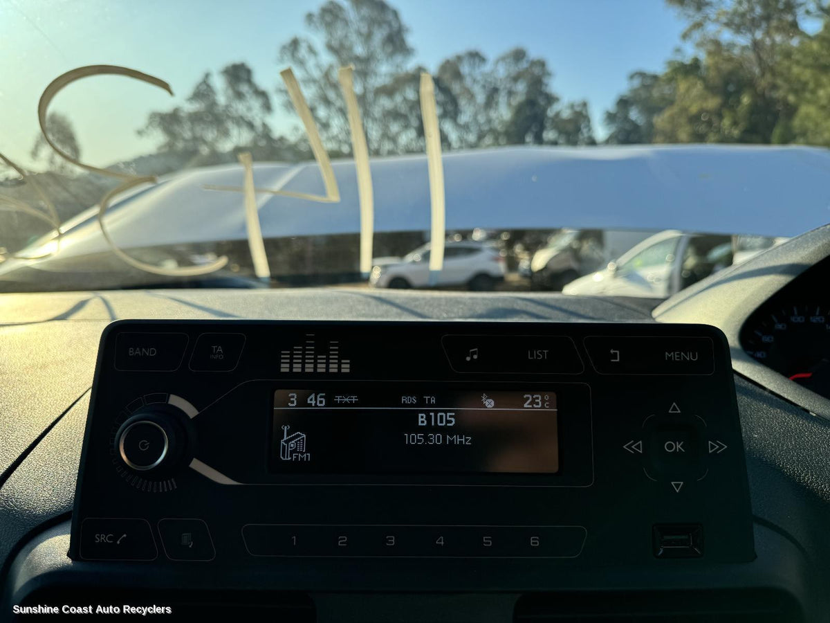 2019-2025 Peugeot Partner Radio Cd Dvd Sat Tv