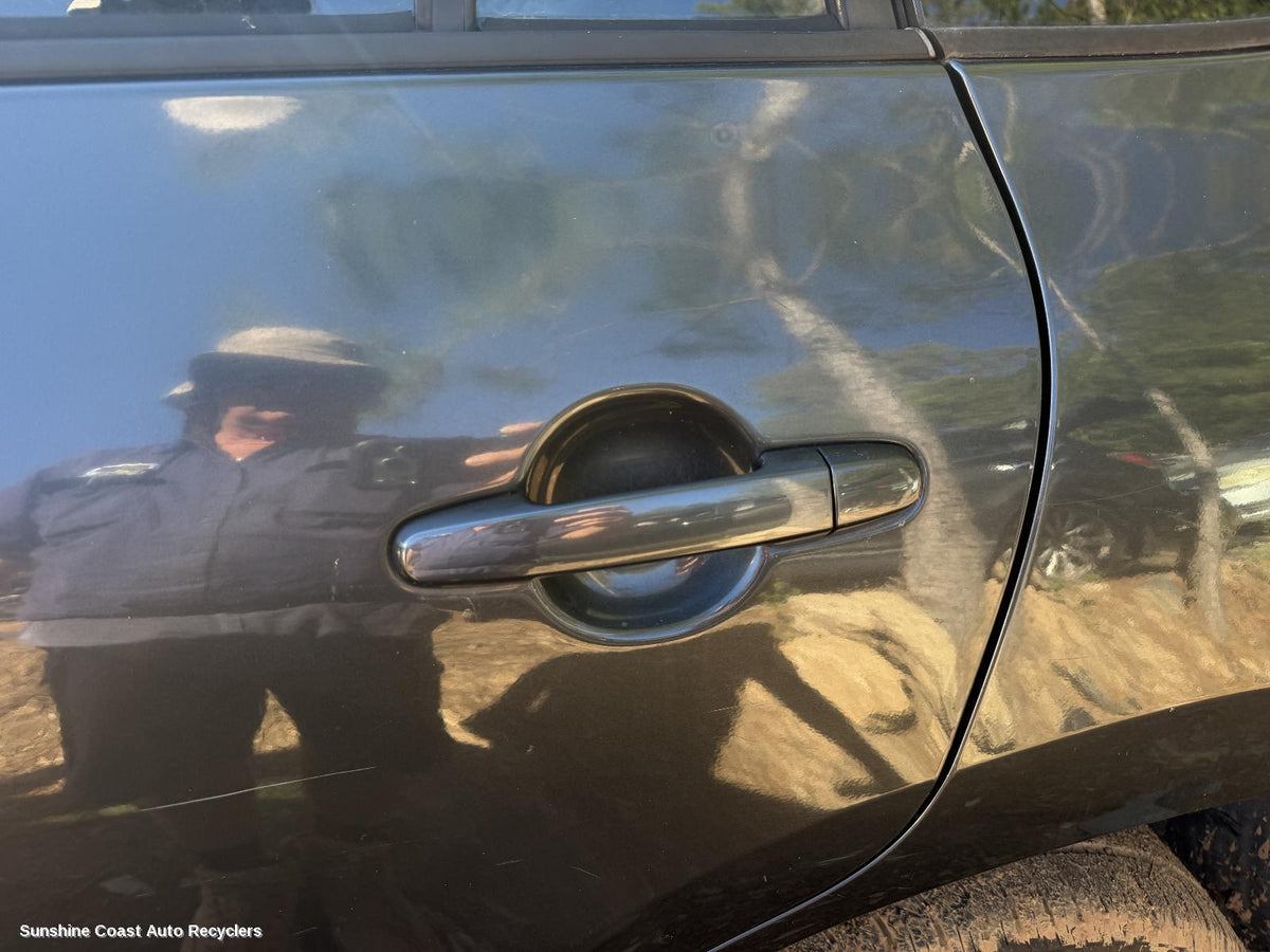 2005-2012 Toyota Rav4 Door Handle
