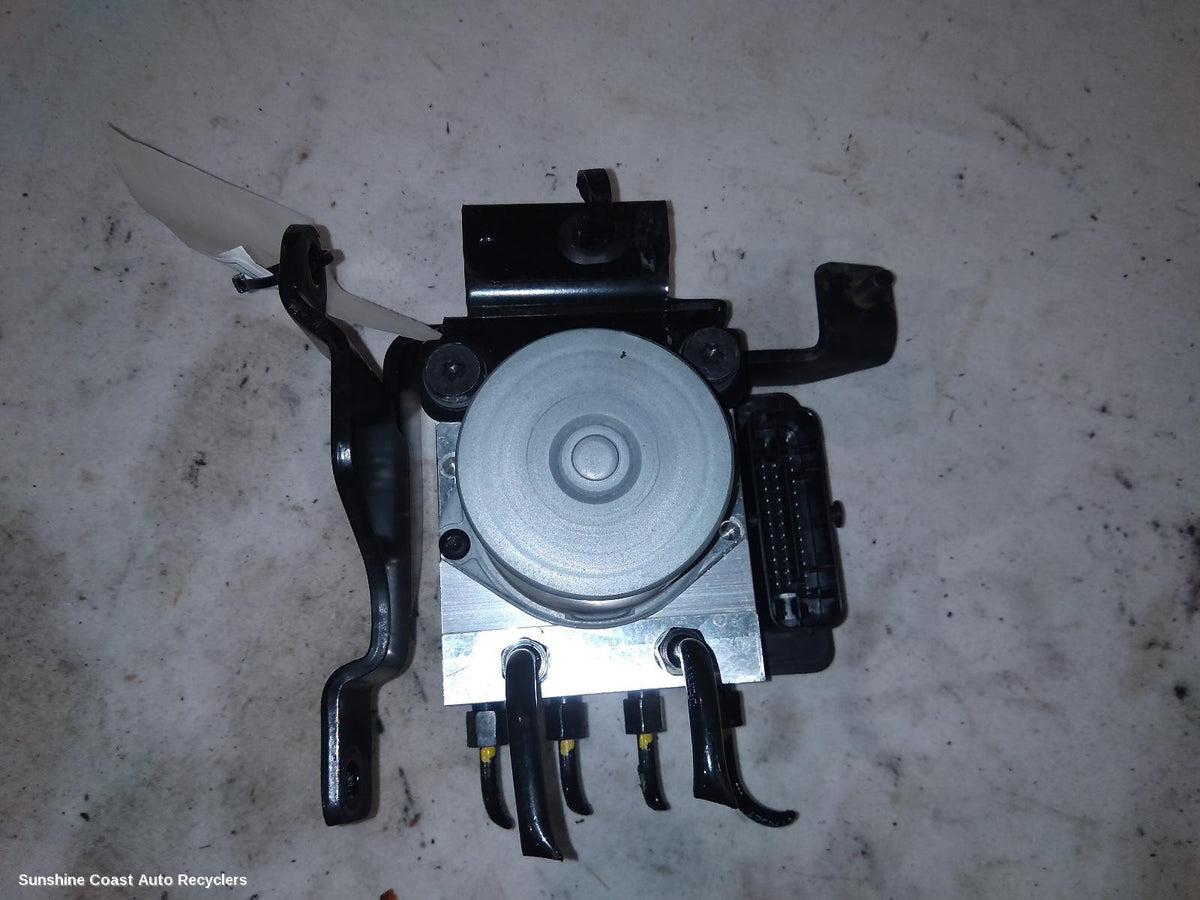 2017-2026 Hyundai I30 Abs Pump Modulator