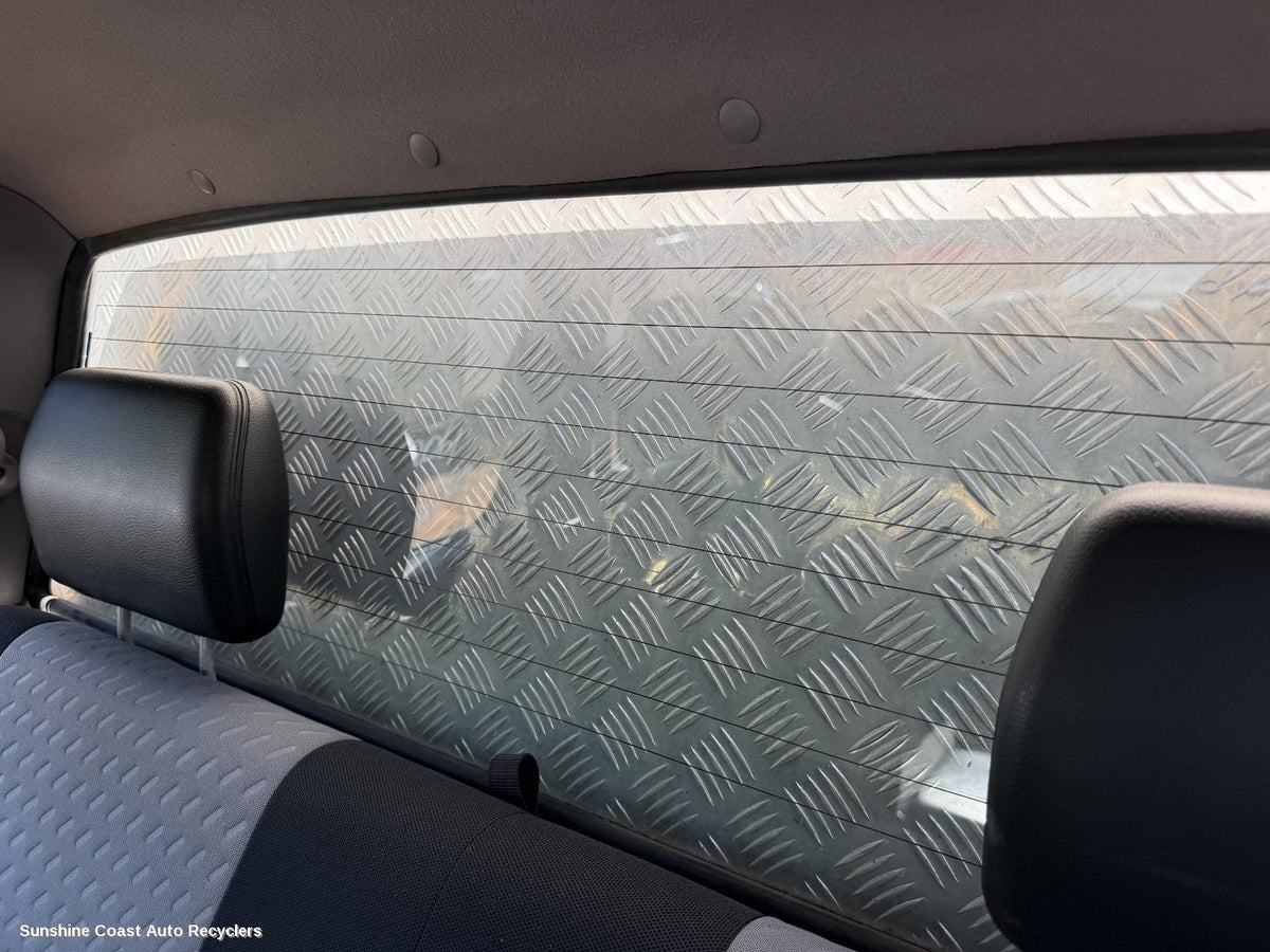 1997-2015 Nissan Navara Rear Tailgate Glass