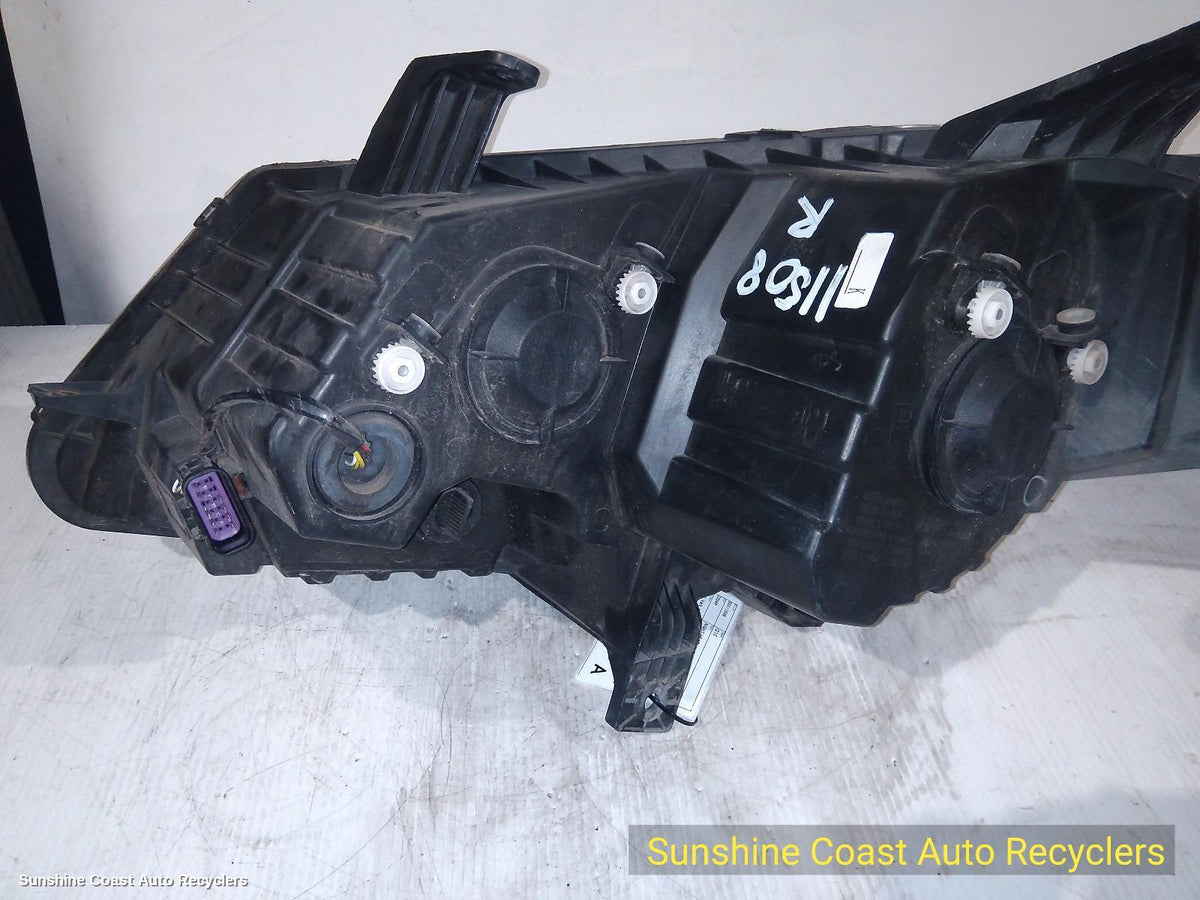 2015-2025 Ldv G10 Right Headlamp