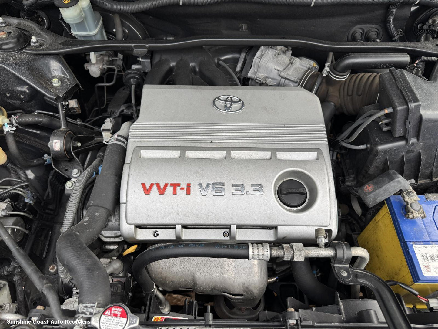 2006 Toyota Kluger Engine Cover