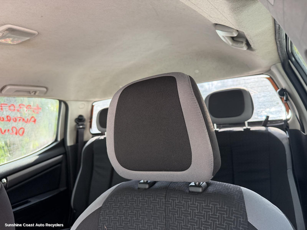 2016-2020 Holden Colorado Headrest