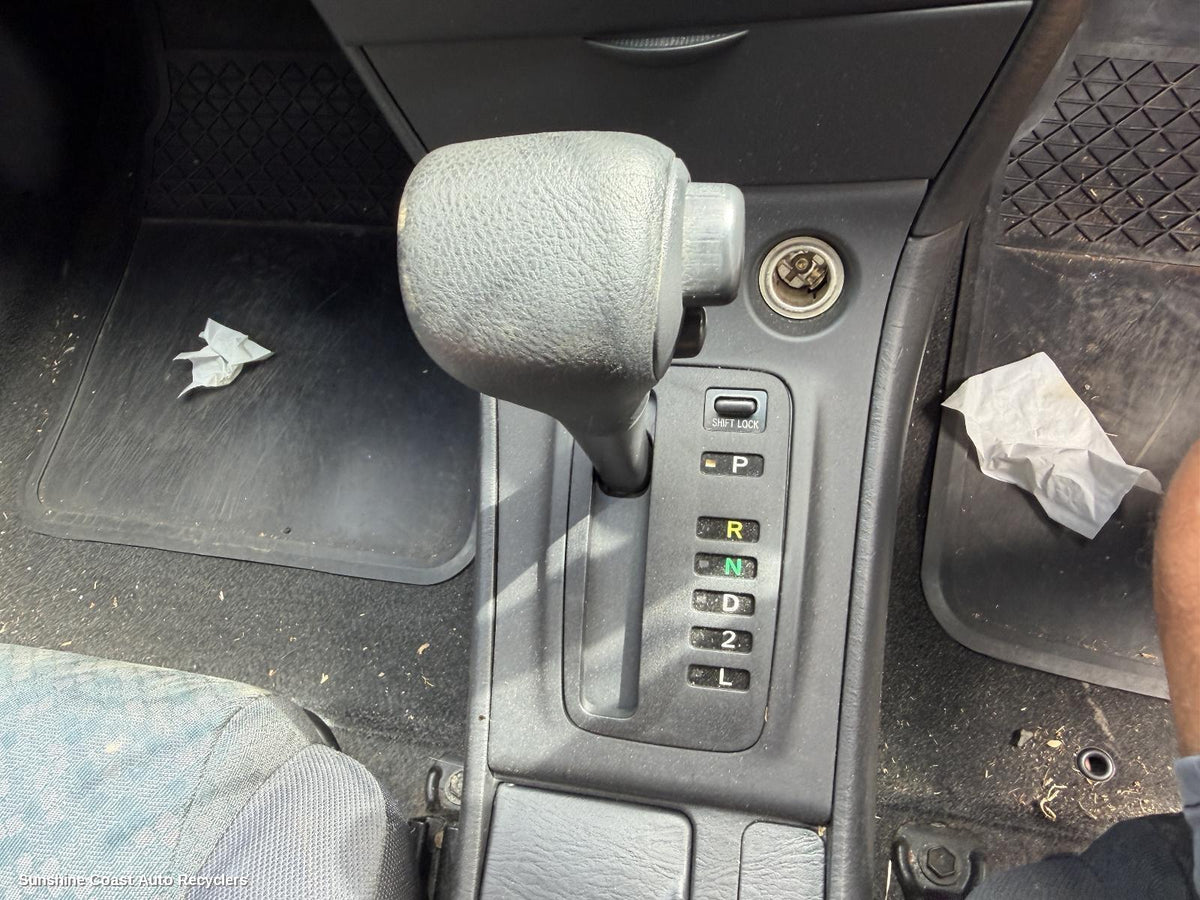 2001-2007 Toyota Corolla Gear Stick Shifter