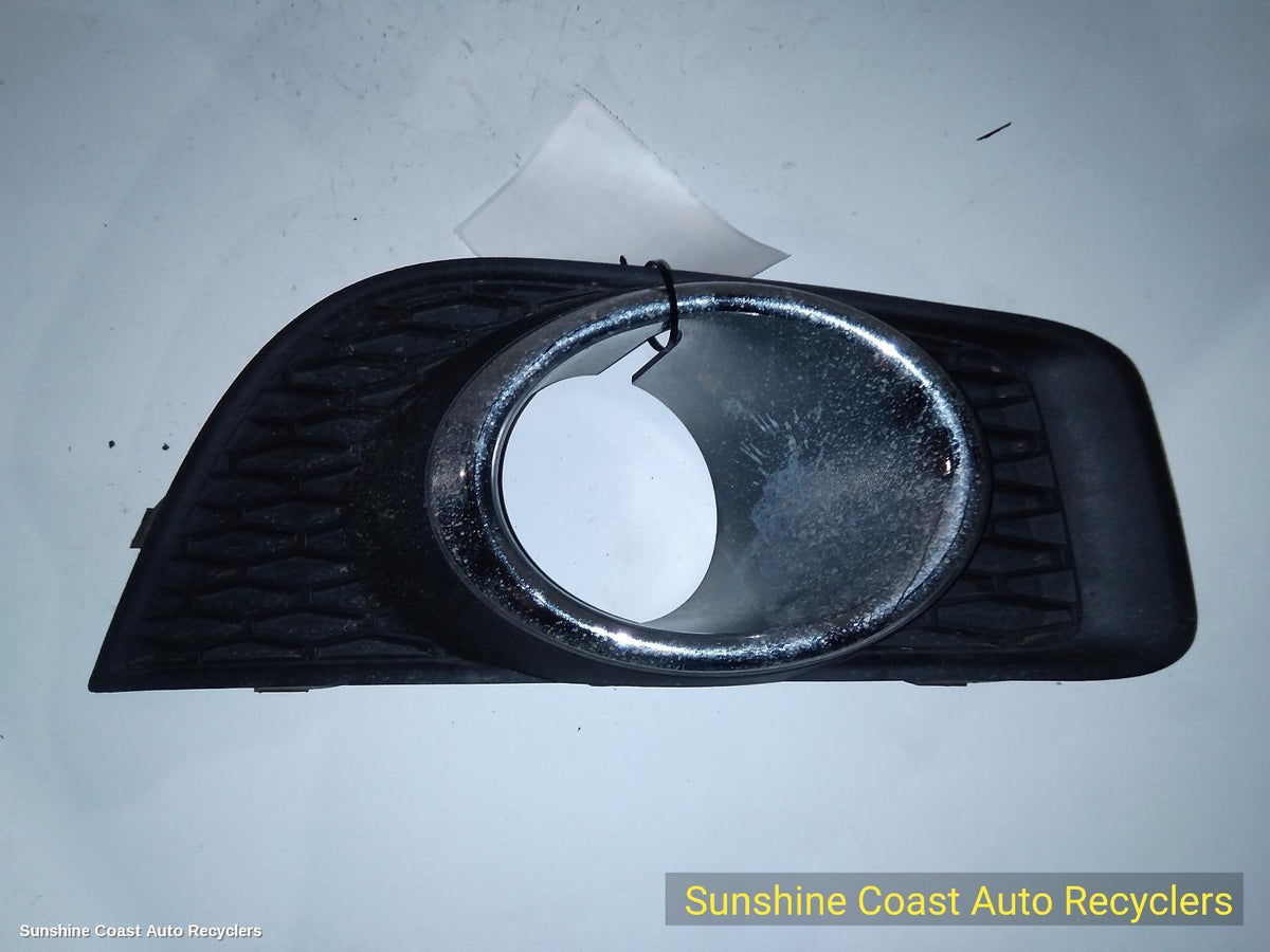 2009-2017 Holden Cruze Right Indicator Fog Side