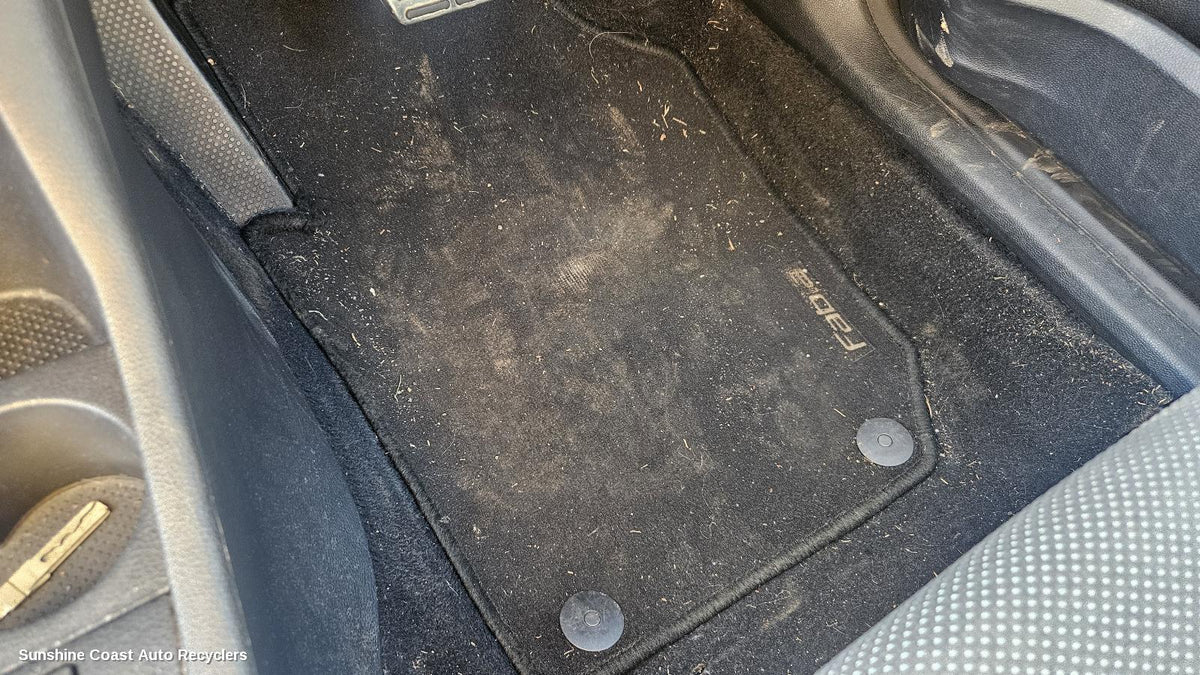 2010-2015 Skoda Fabia Floor Mats