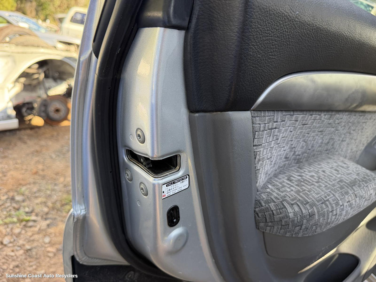 2003-2009 Toyota Prado Door Boot Gate Lock