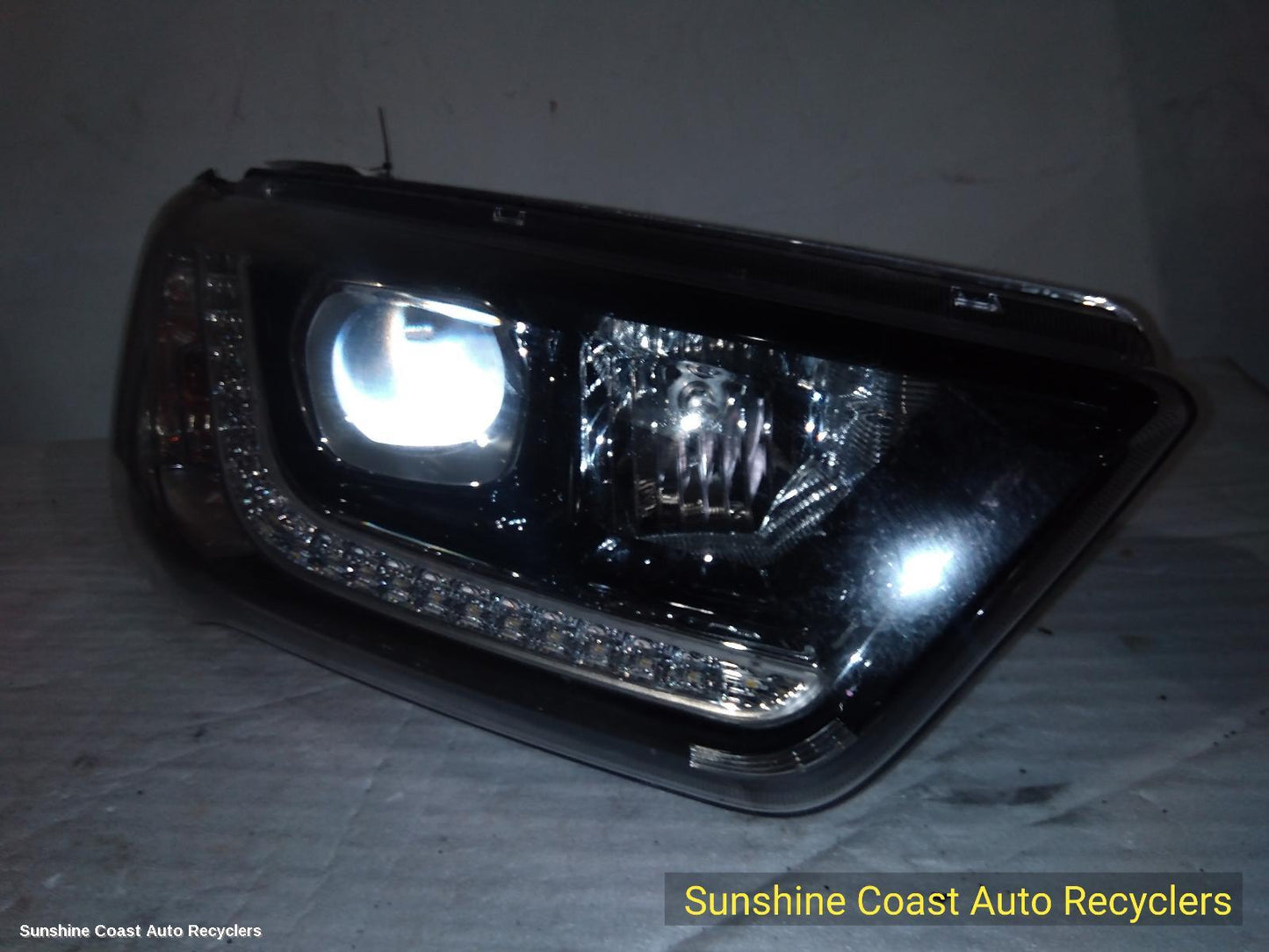 2015-2018 Holden Captiva Right Headlamp