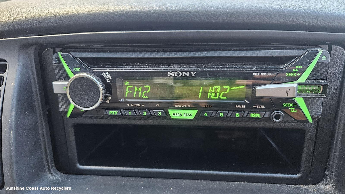 2001-2007 Toyota Corolla Radio Cd Dvd Sat Tv