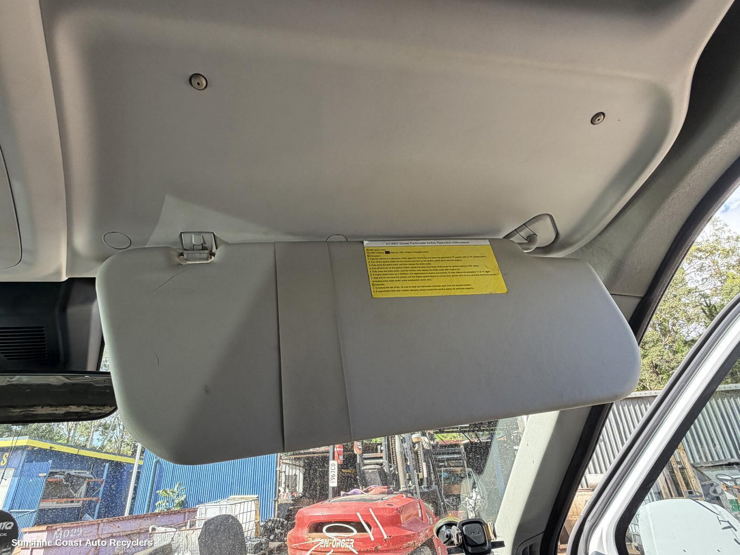 2020-2026 Ldv Deliver 9 Sunvisor