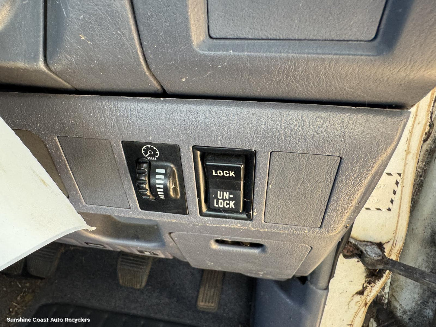 1998 Toyota Prado Misc Switch Relay