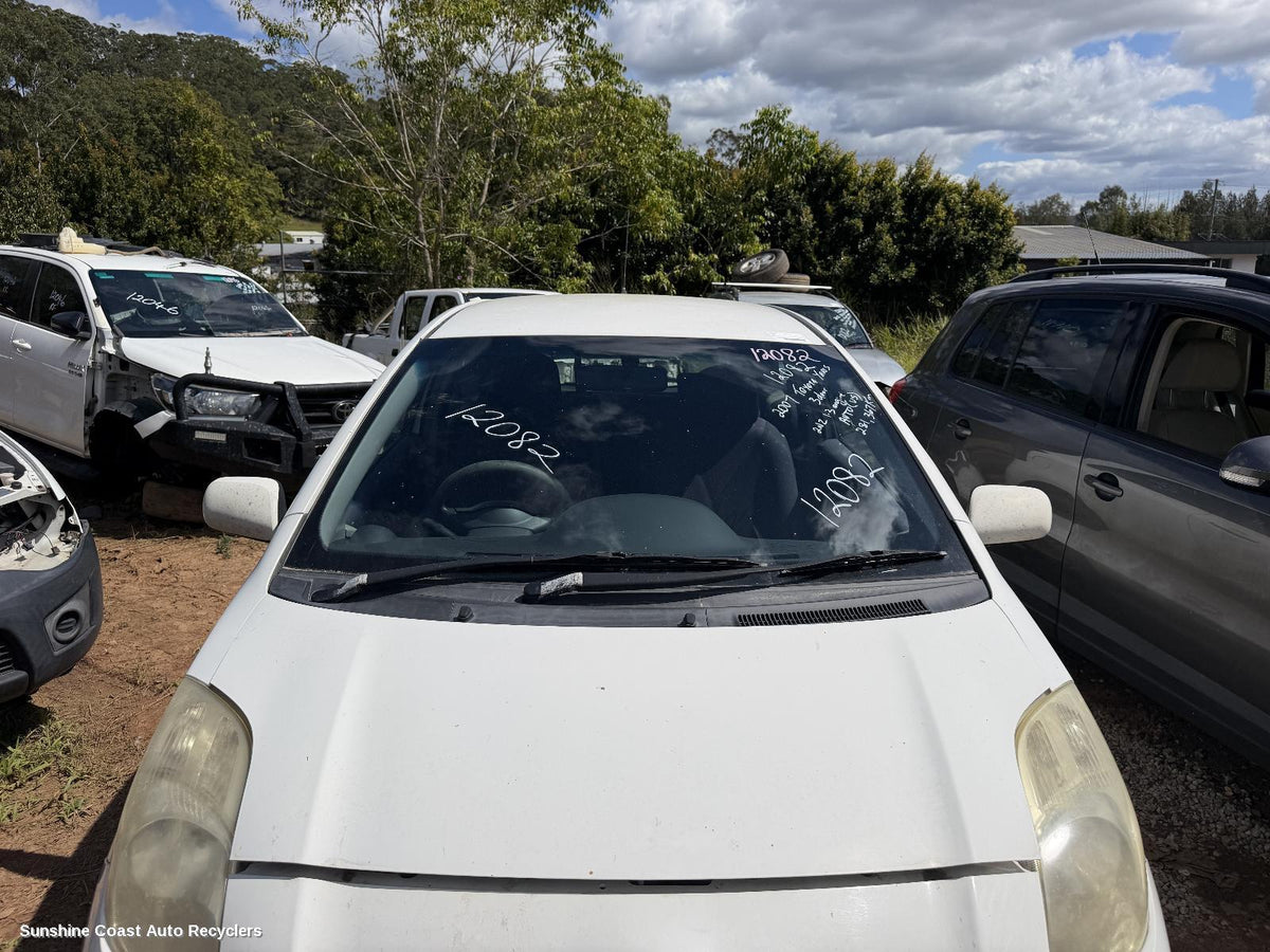2005-2011 Toyota Yaris Bonnet
