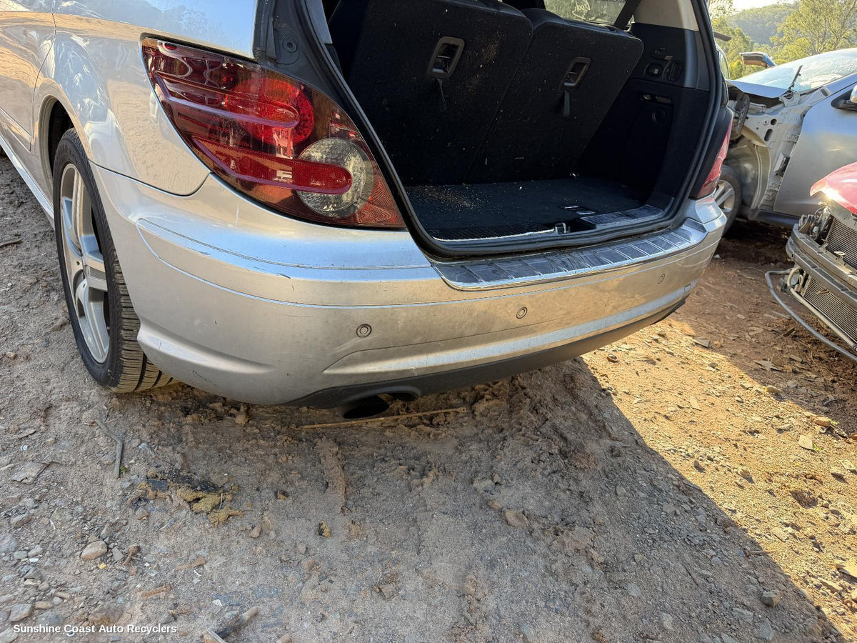 2006-2010 Mercedes R Class Rear Bumper