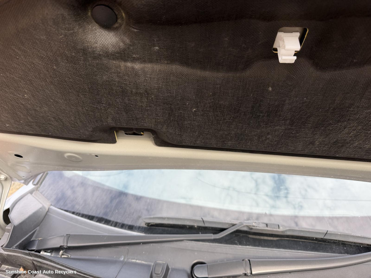 2020-2026 Toyota Yaris Cross Wiper Arm