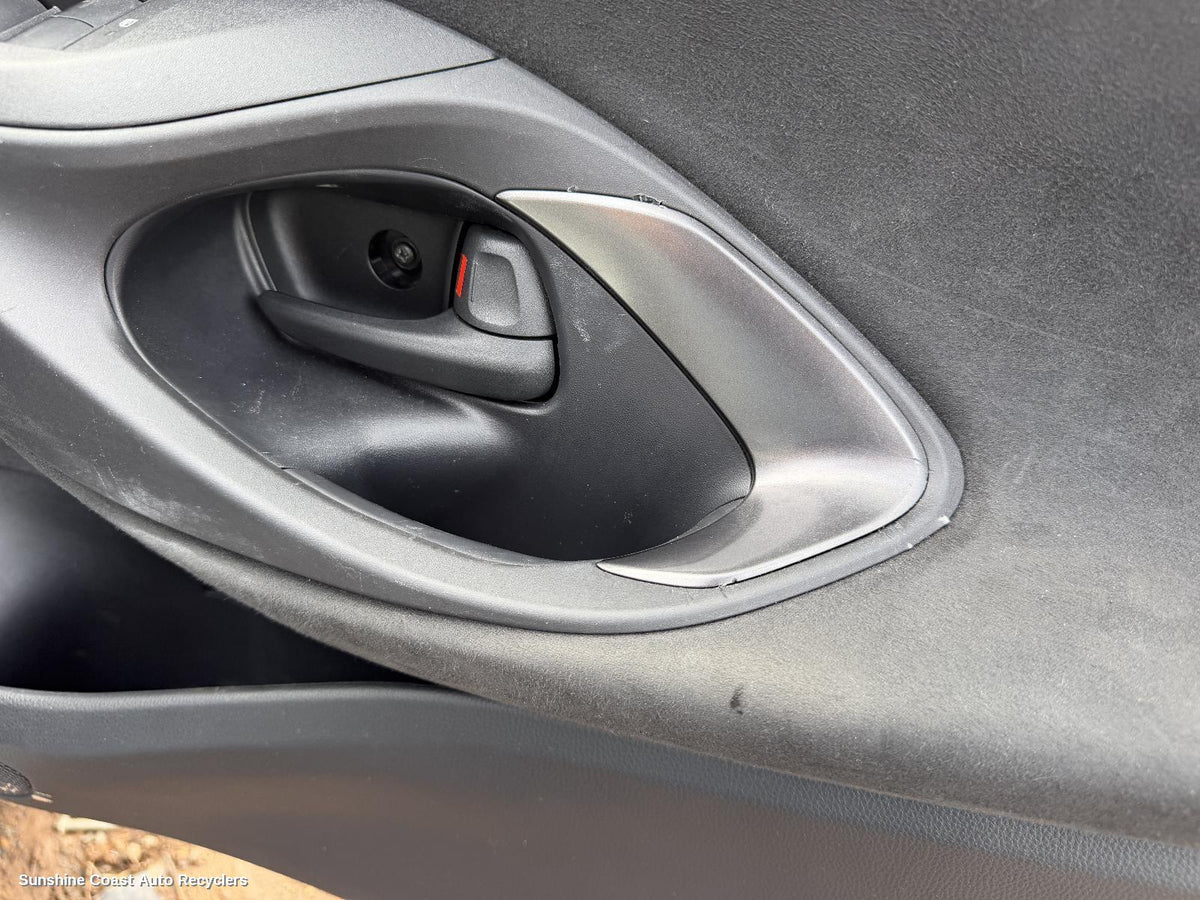 2020-2026 Toyota Yaris Cross Door Handle