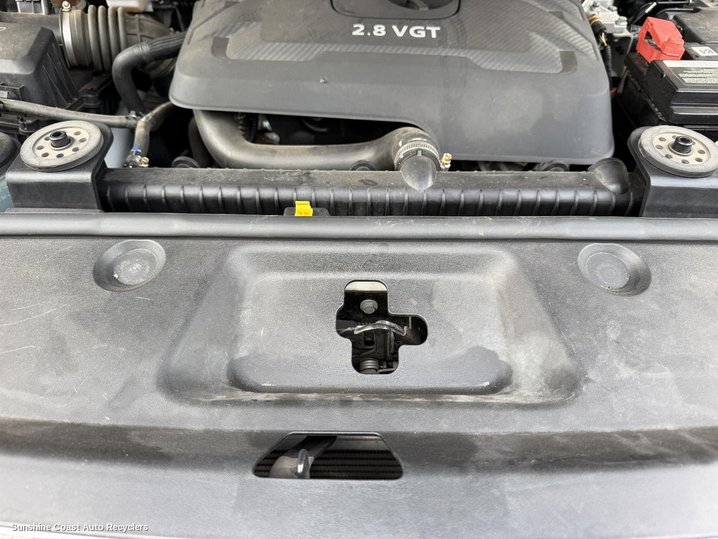 2017-2021 Ldv T60 Bonnet Lock Support