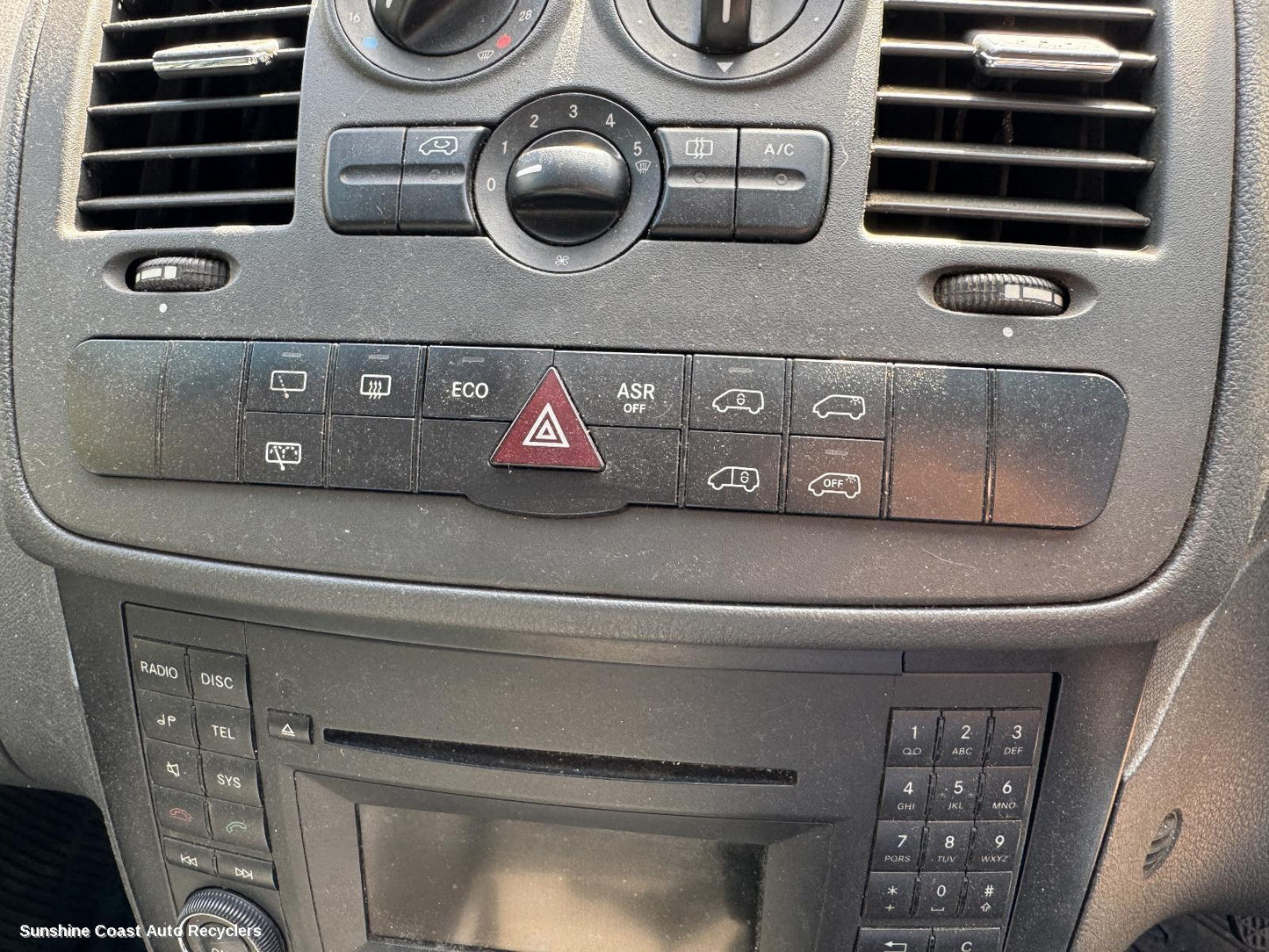 2013 Mercedes Vito Misc Switch Relay