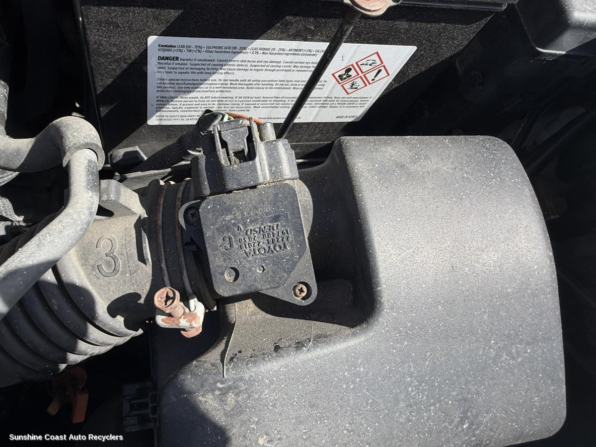 2005-2011 Toyota Yaris Air Flow Meter