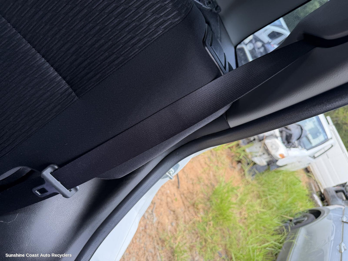 2005-2018 Suzuki Vitara Seatbelt Stalk