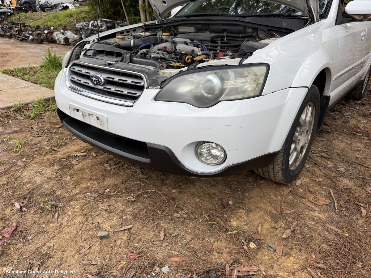 2003-2006 Subaru Outback Front Bumper