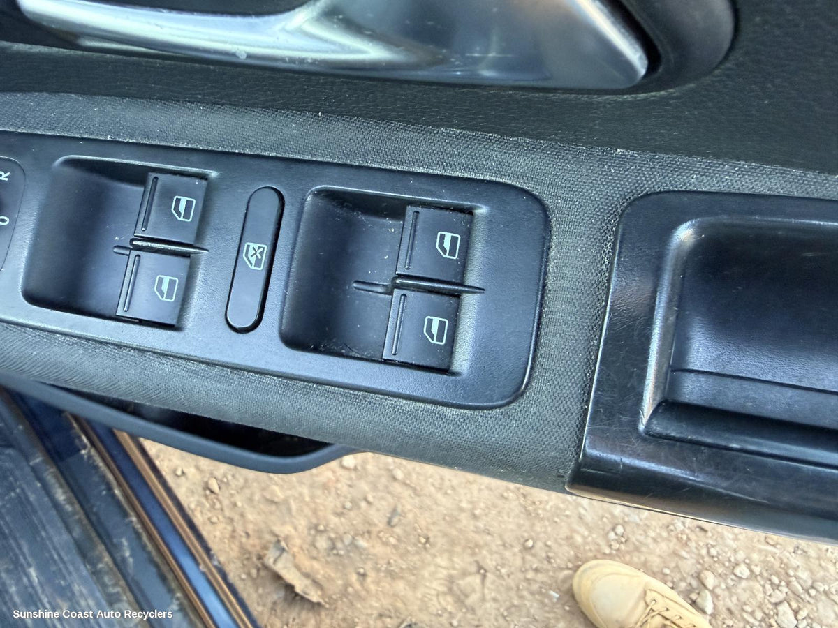 2010-2022 Volkswagen Amarok Pwr Dr Wind Switch