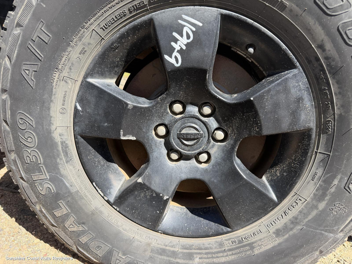 2005-2015 Nissan Navara Wheel Mag
