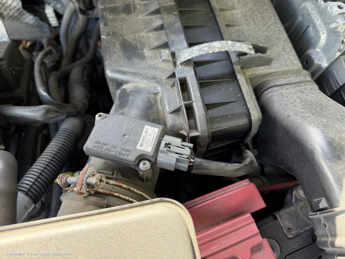 2006-2012 Mitsubishi Outlander Air Flow Meter