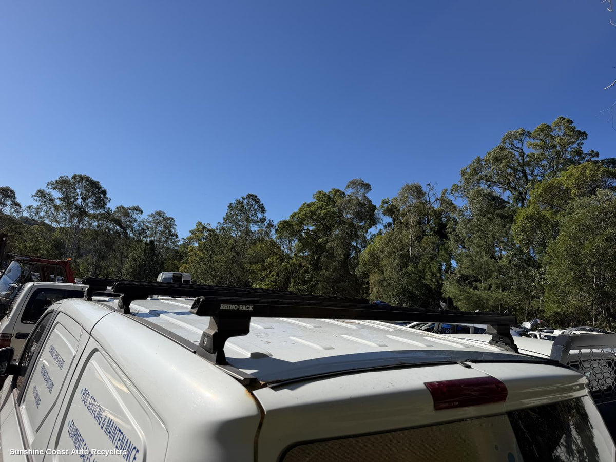 2015-2025 Ldv G10 Roof Rack Bars
