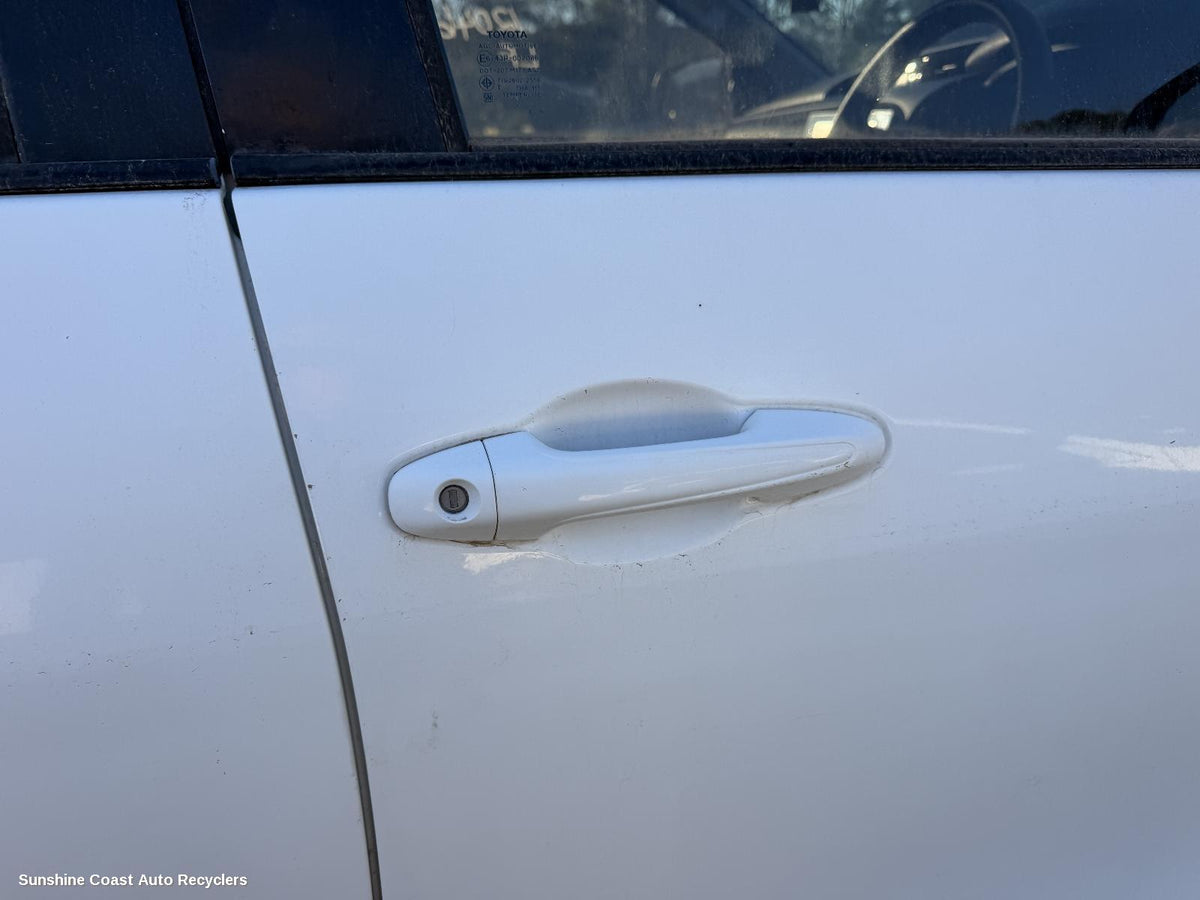 2015-2025 Toyota Hilux Door Handle