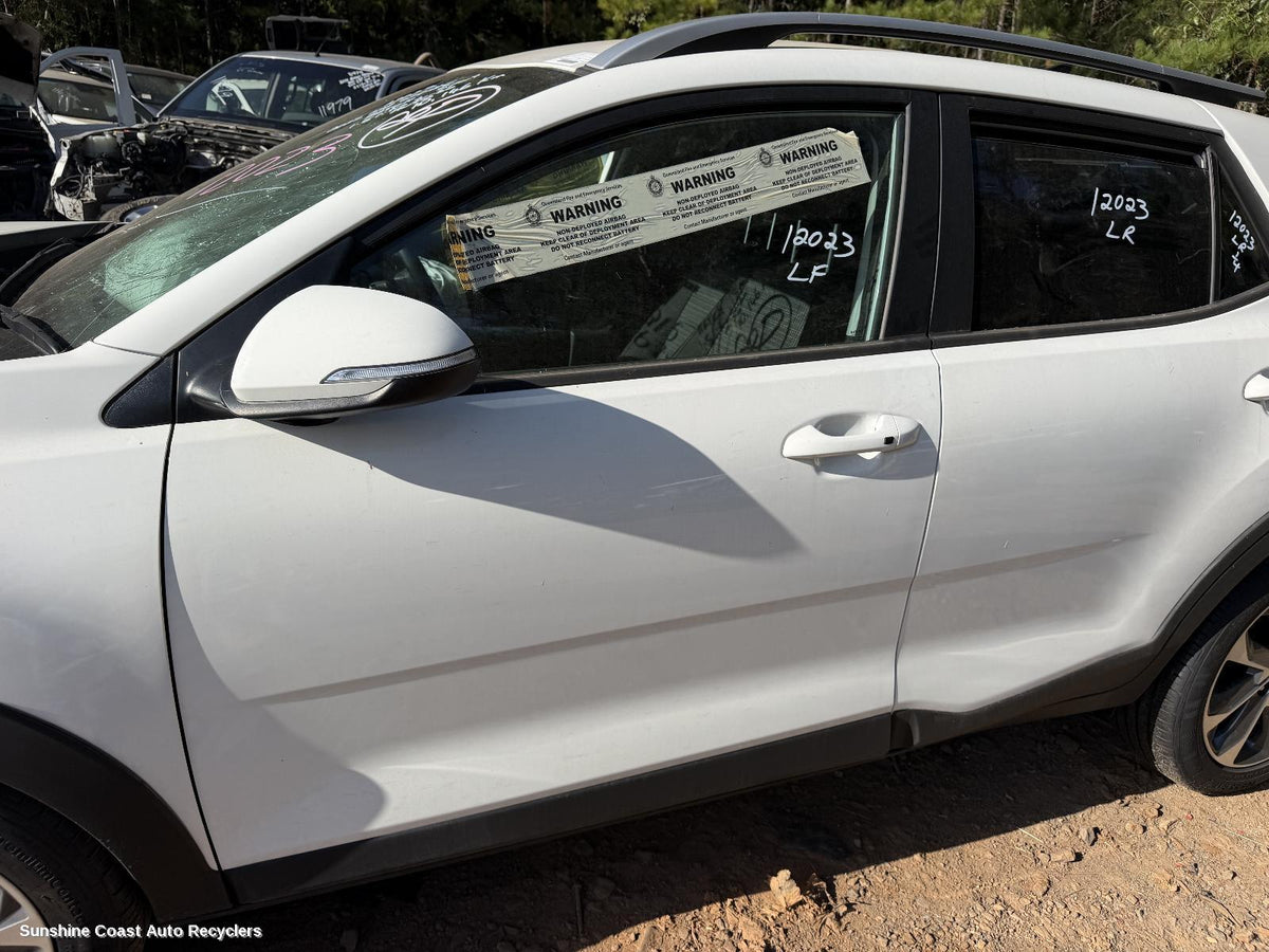 2020-2026 Kia Stonic Left Door Mirror