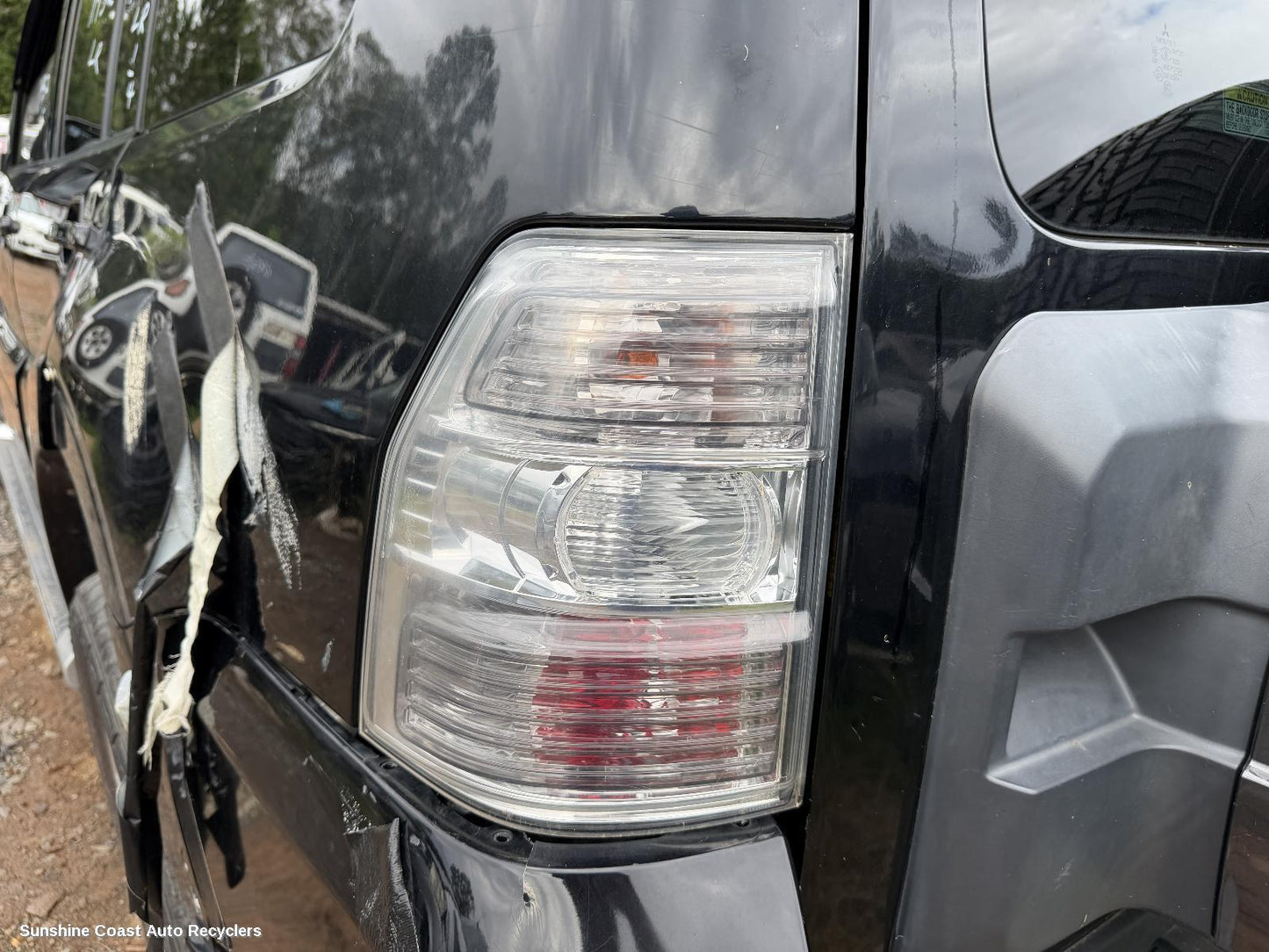 2006-2021 Mitsubishi Pajero Left Taillight