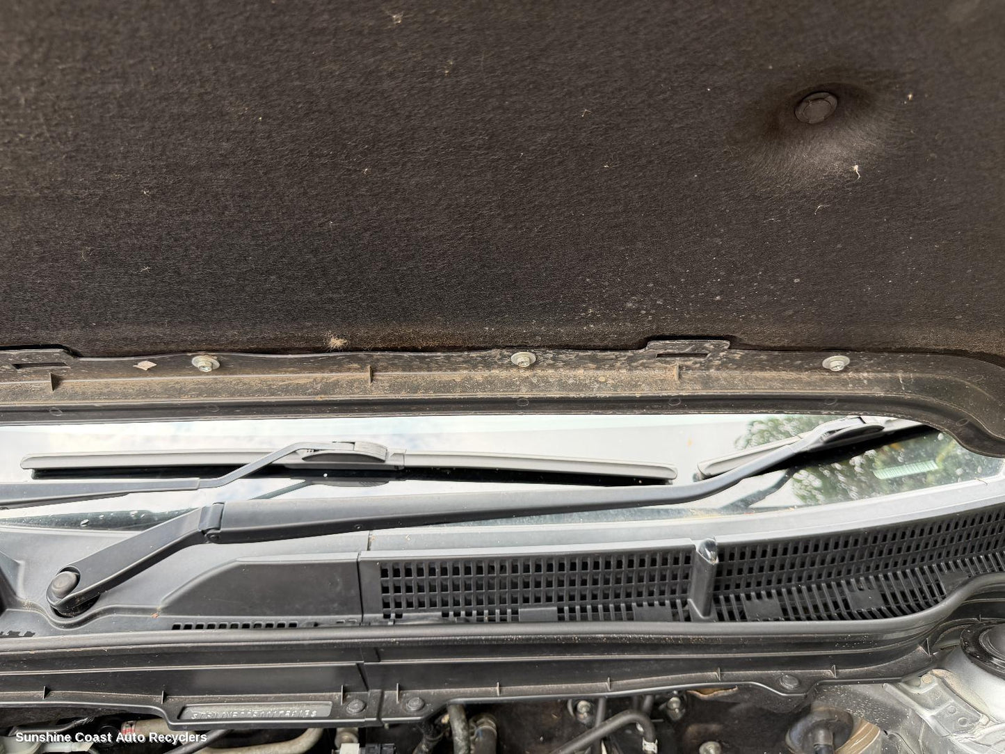2014 Suzuki S-cross Wiper Arm
