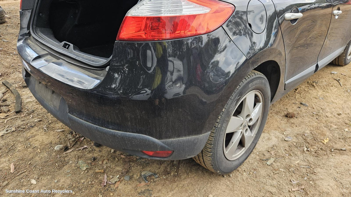 2010-2013 Renault Megane Rear Bumper