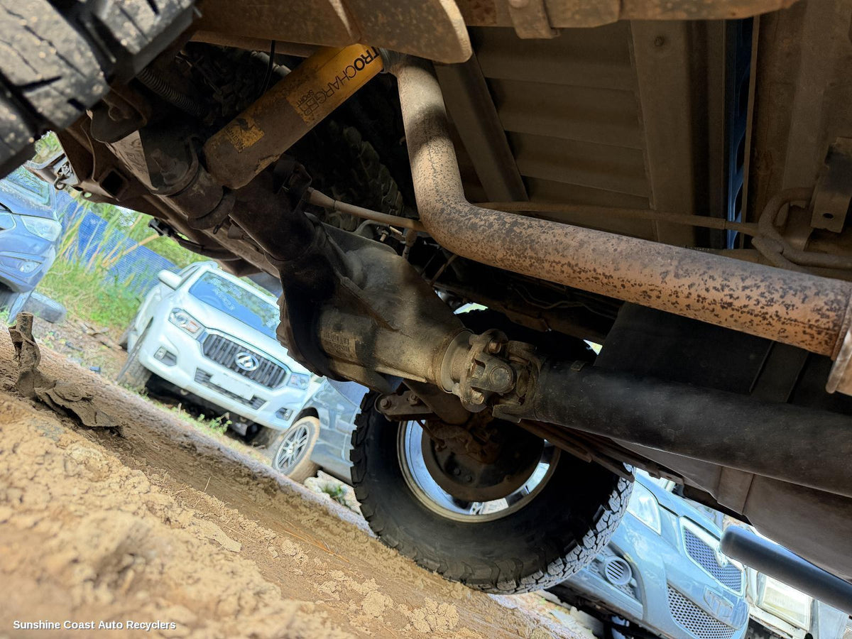 2005-2015 Nissan Navara Intermediate Pipe