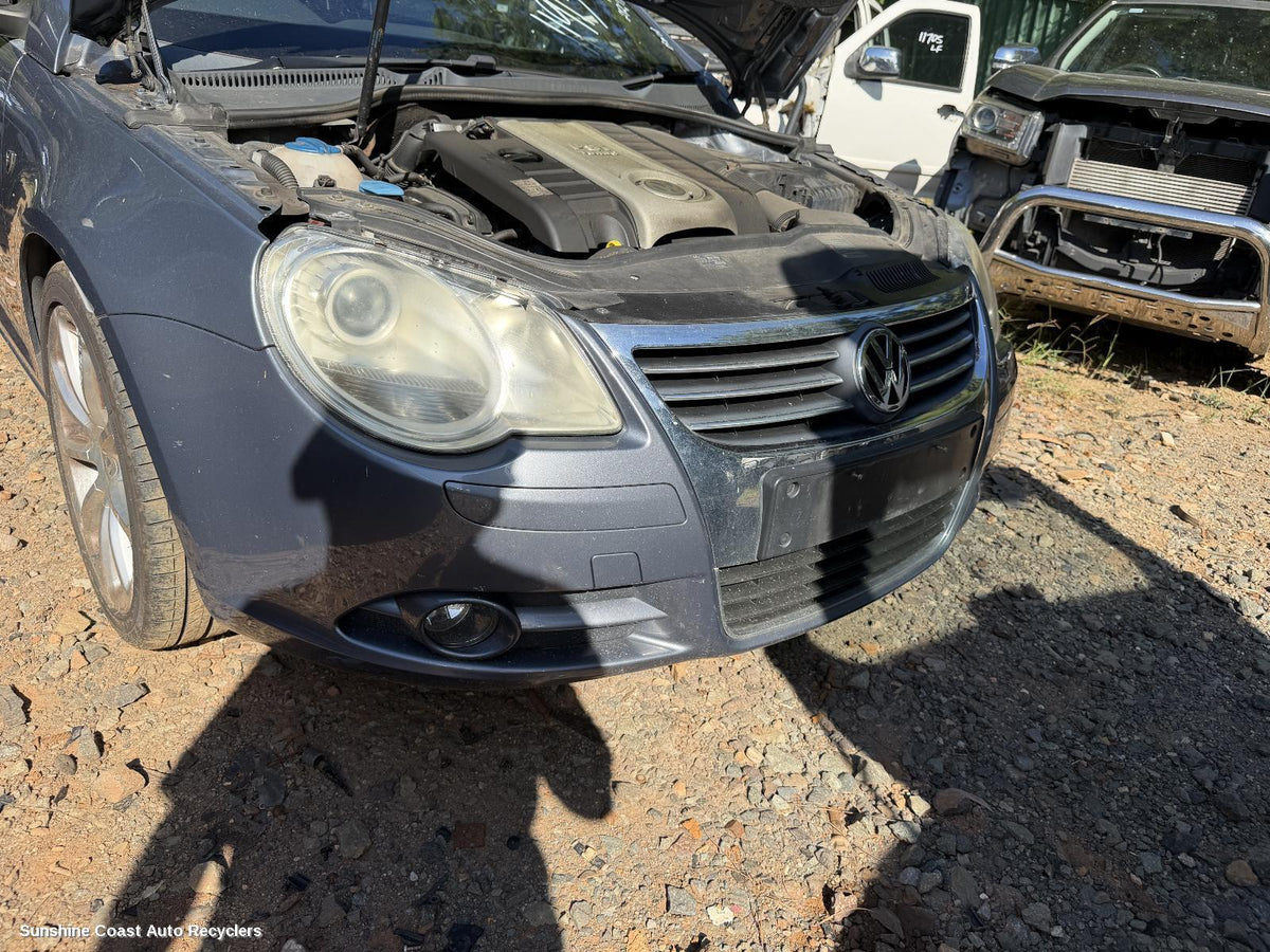 2007-2011 Volkswagen Eos Front Bumper