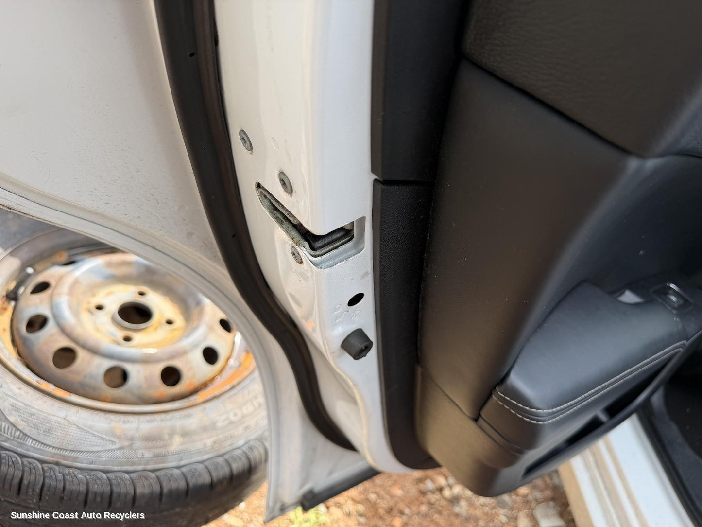 2012 Chrysler 300c Door Boot Gate Lock