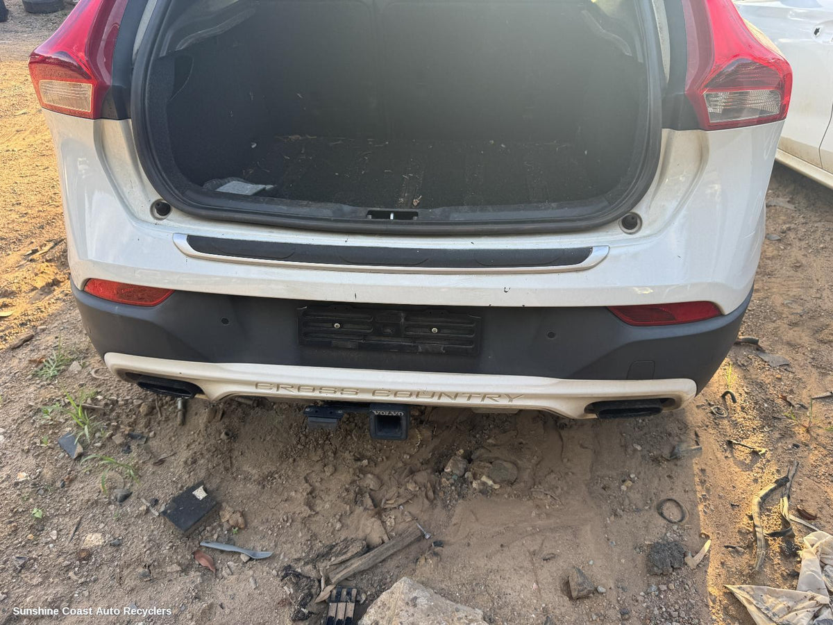 2013-2019 Volvo S40 Towbar