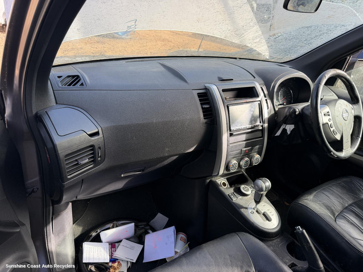 2007-2013 Nissan Xtrail Glove Box