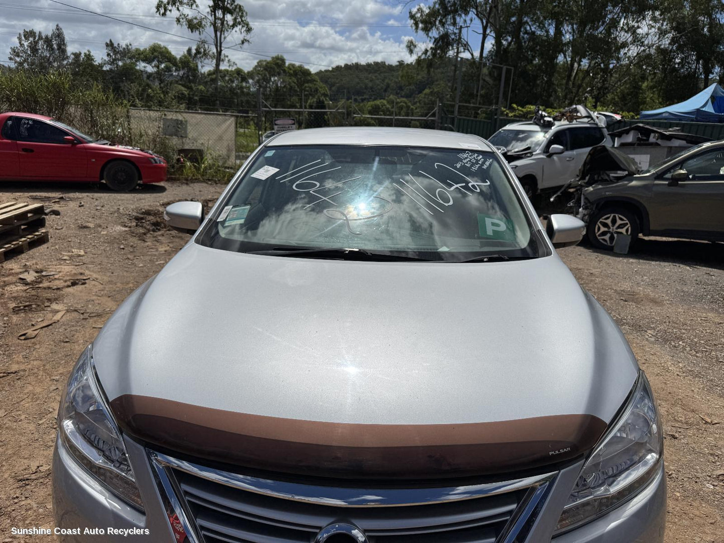2013 Nissan Pulsar Bonnet